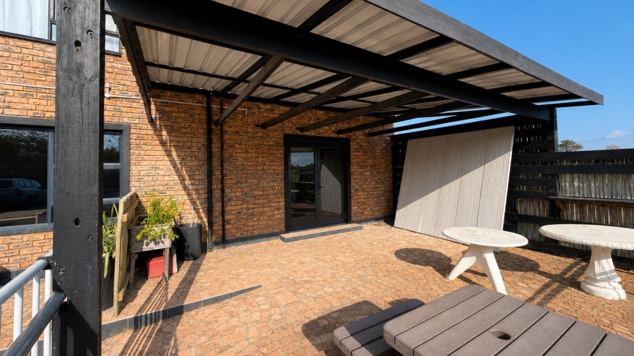 To Let Commercial Property for Rent in Fisherhaven Western Cape